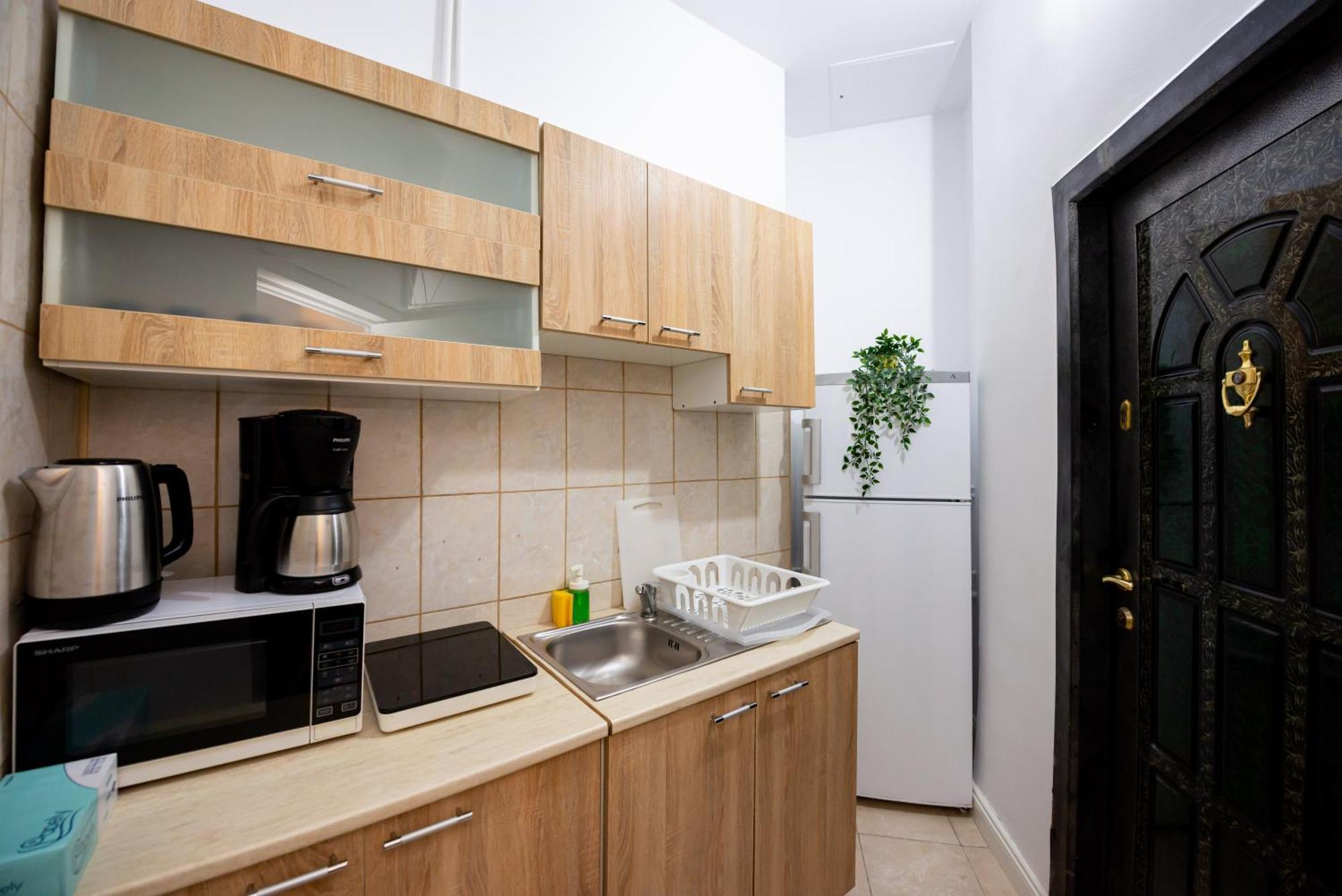 Ideal Accommodation City Center บูคาเรสต์ ภายนอก รูปภาพ