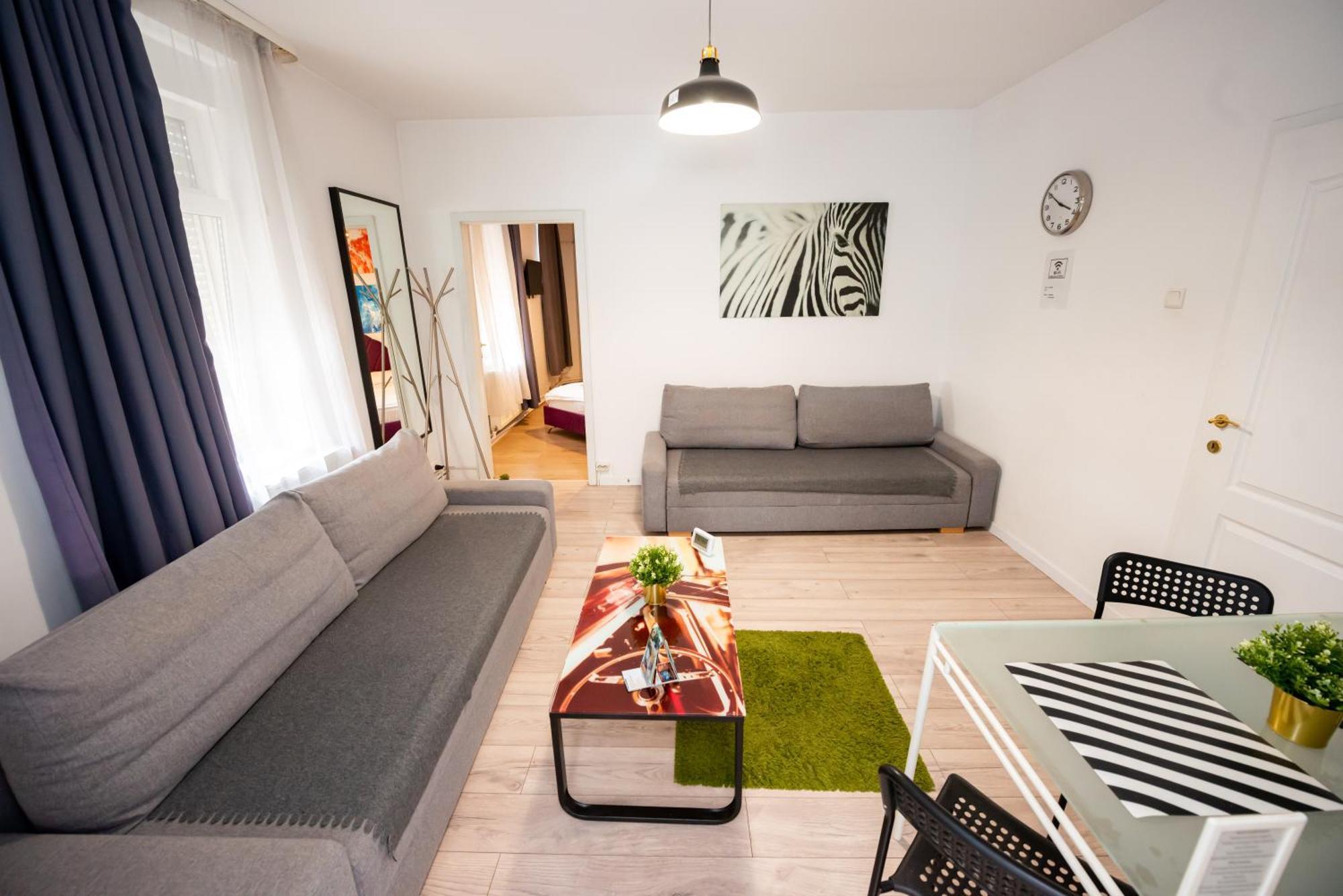 Ideal Accommodation City Center บูคาเรสต์ ภายนอก รูปภาพ