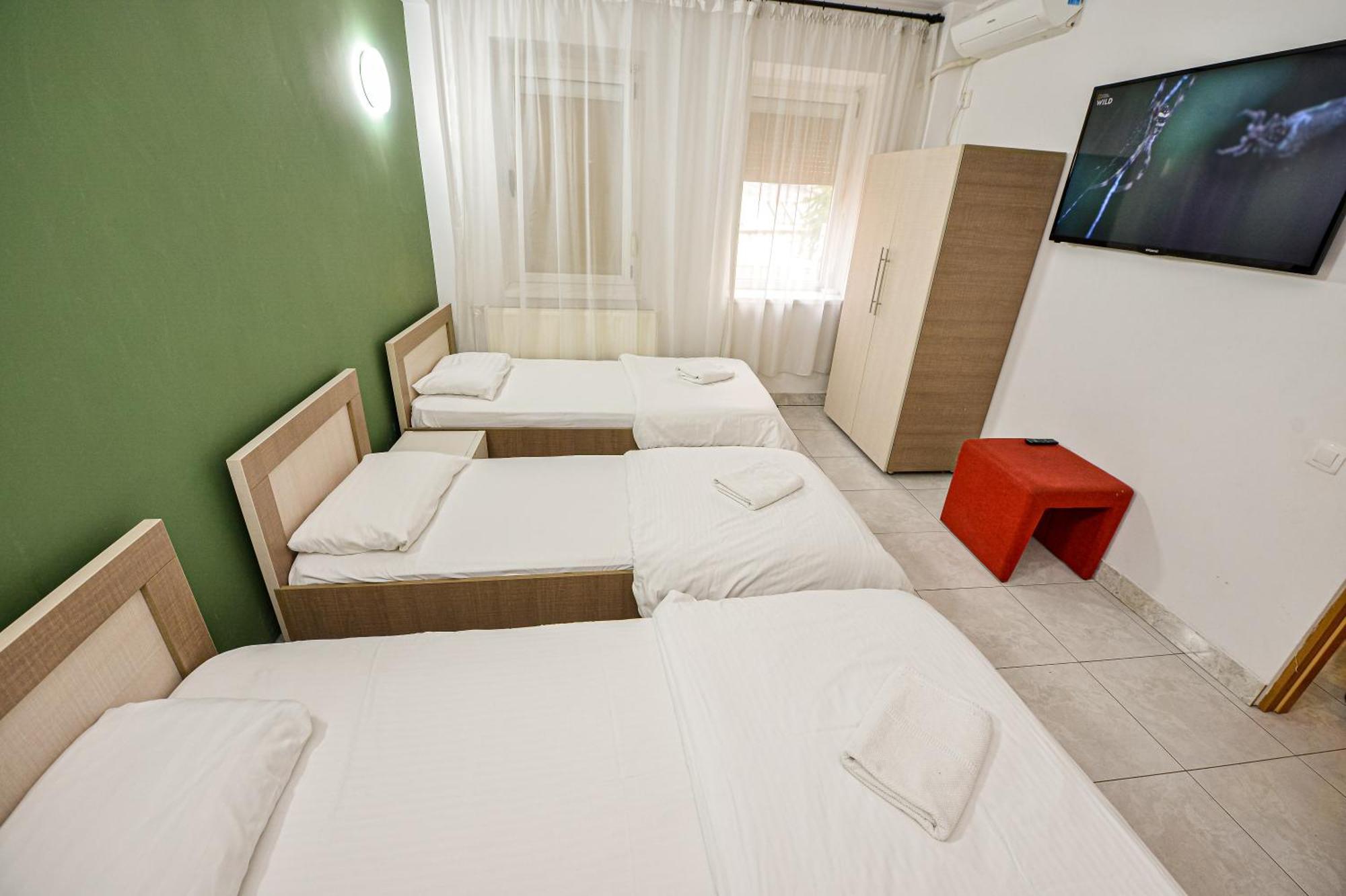 Ideal Accommodation City Center บูคาเรสต์ ภายนอก รูปภาพ