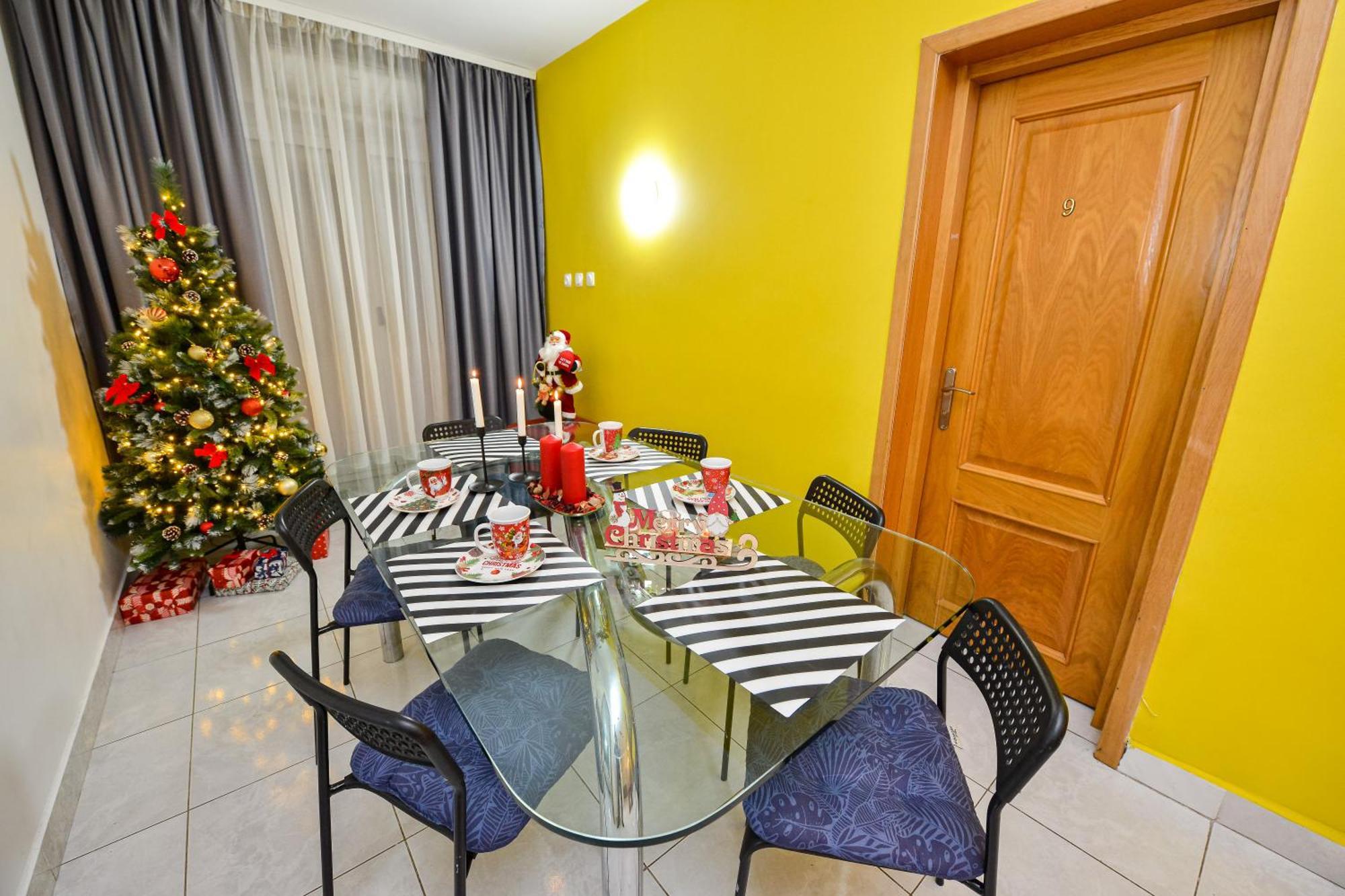 Ideal Accommodation City Center บูคาเรสต์ ภายนอก รูปภาพ