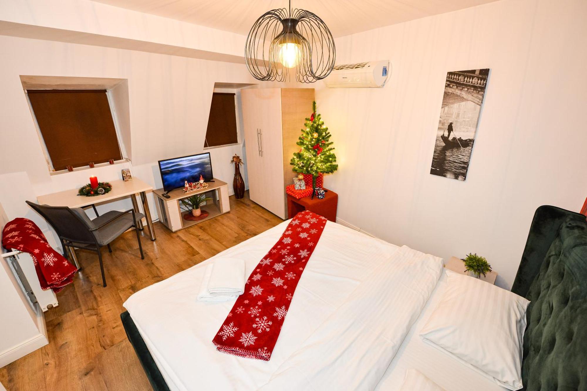 Ideal Accommodation City Center บูคาเรสต์ ภายนอก รูปภาพ
