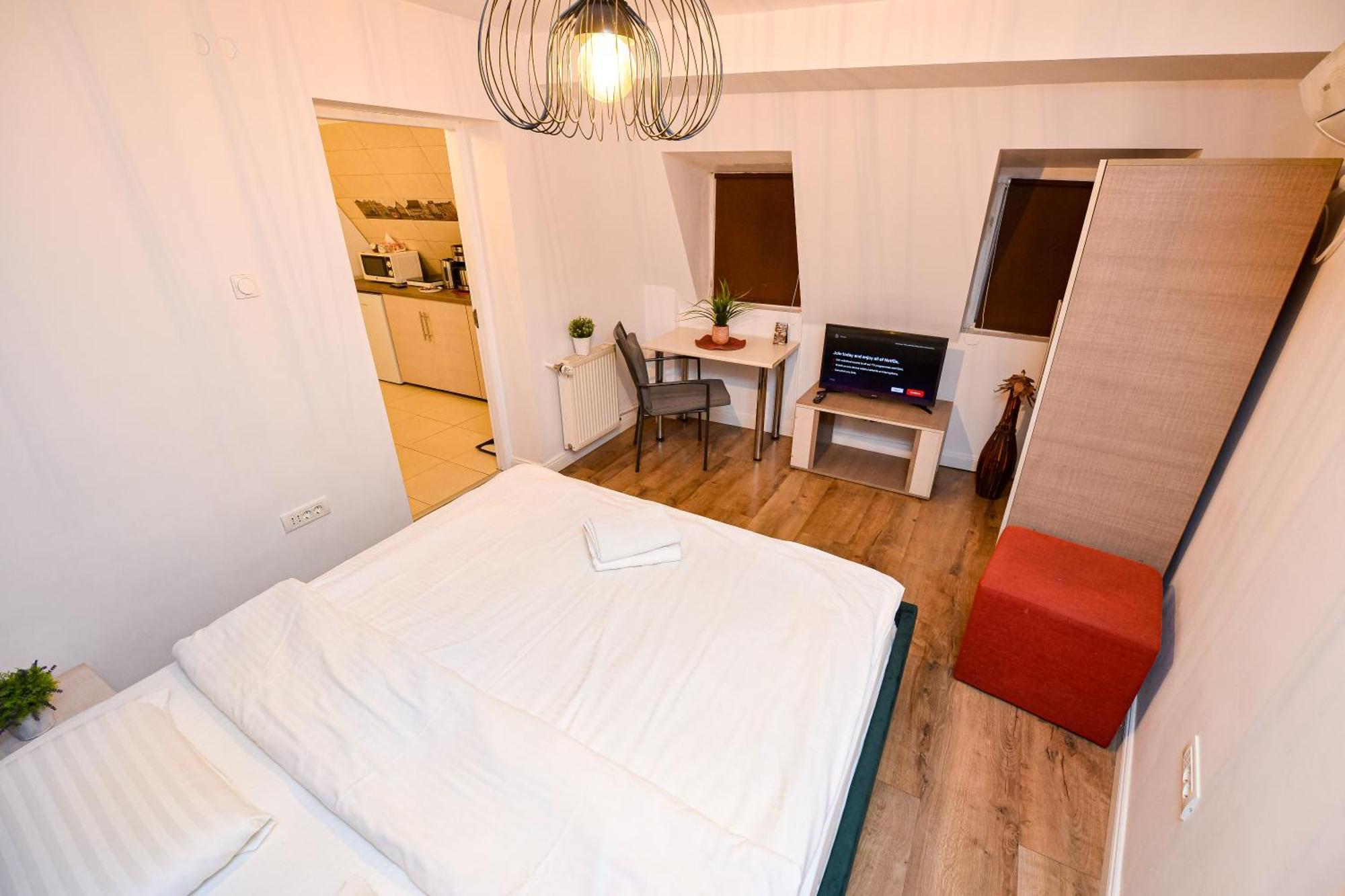 Ideal Accommodation City Center บูคาเรสต์ ภายนอก รูปภาพ